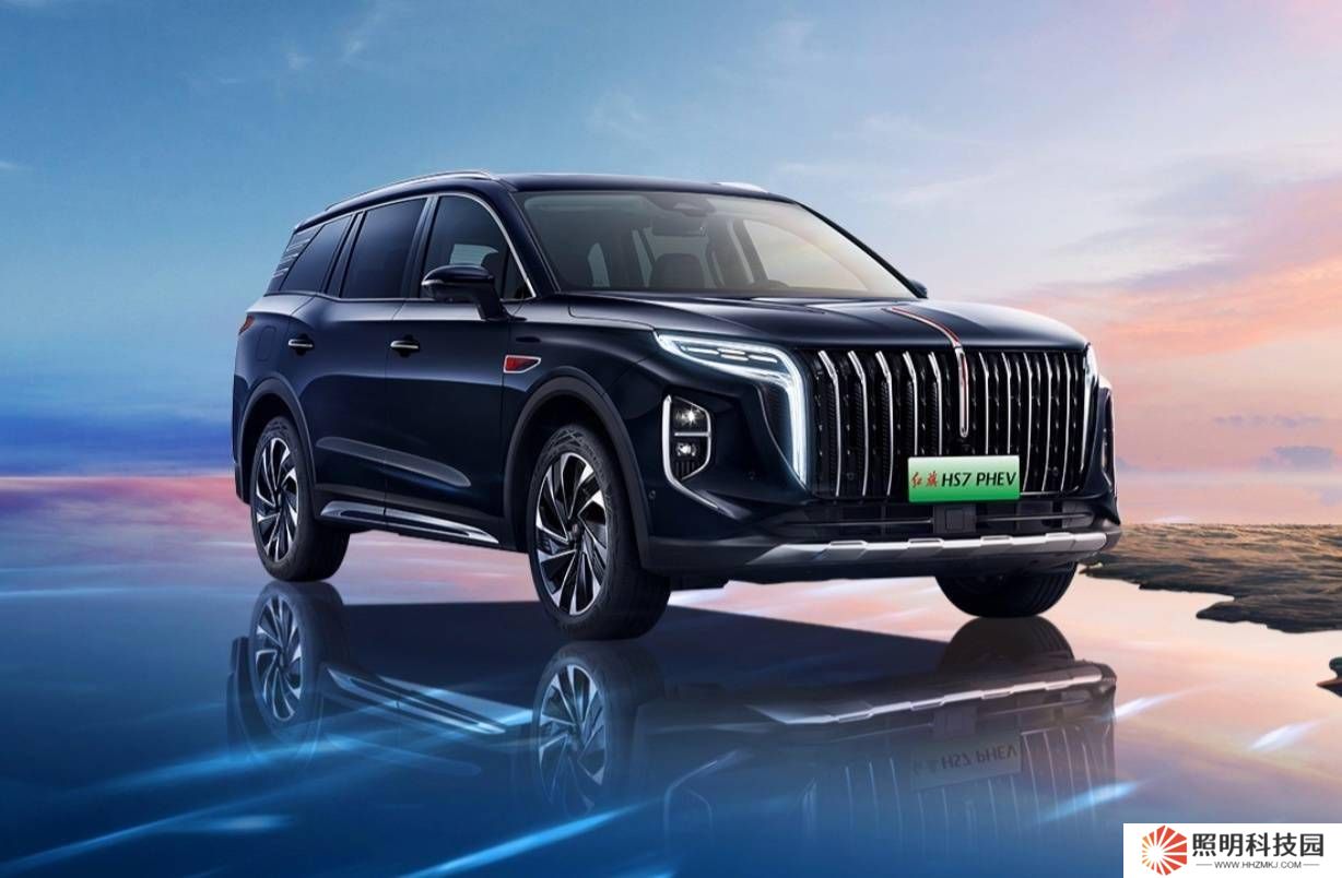 红旗HS7 PHEV两驱旗享版来袭，2.0T插混动力售29.08万，配置有变