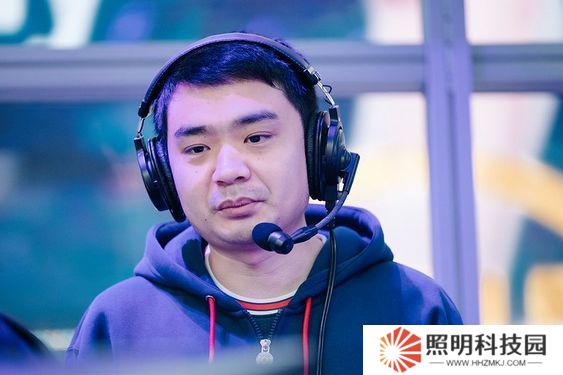 maps表示小八确实比自己适合当XG的教练
