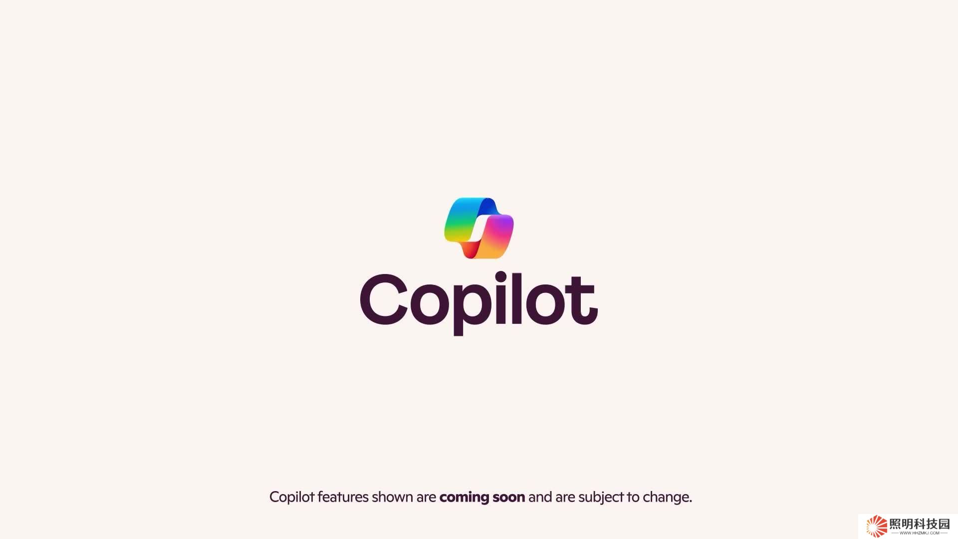 微软推出 Copilot Pages / Deep Research：AI 自动整理研究笔记